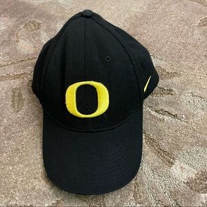Nike Oregon Ducks hat one size fits most